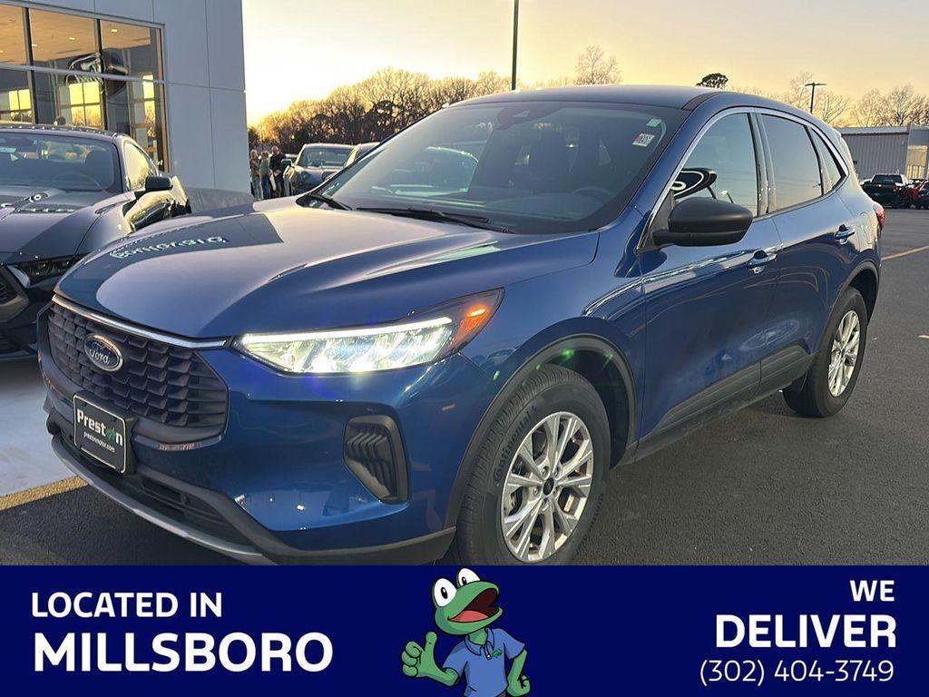 used 2023 Ford Escape car, priced at $22,000