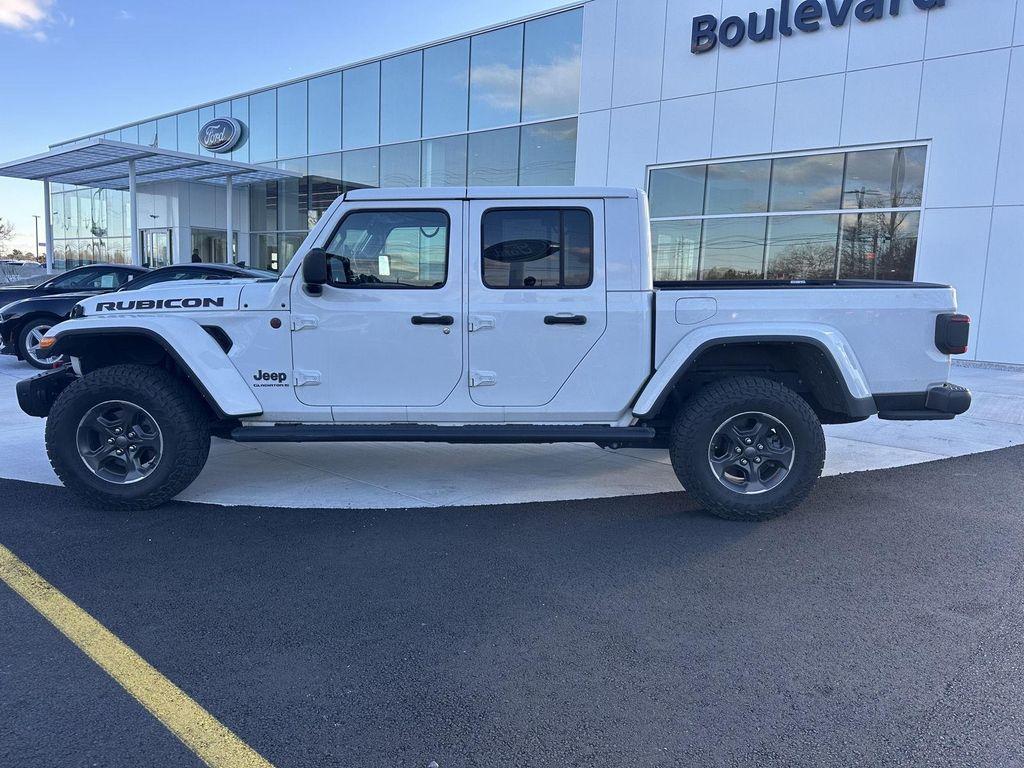 used 2023 Jeep Gladiator car, priced at $43,388