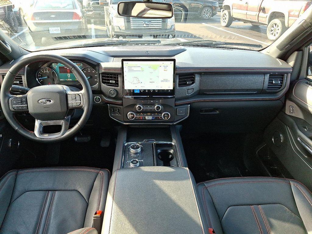 used 2023 Ford Expedition car, priced at $55,362