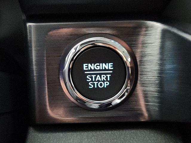 new 2025 Ford F-250 car, priced at $80,170