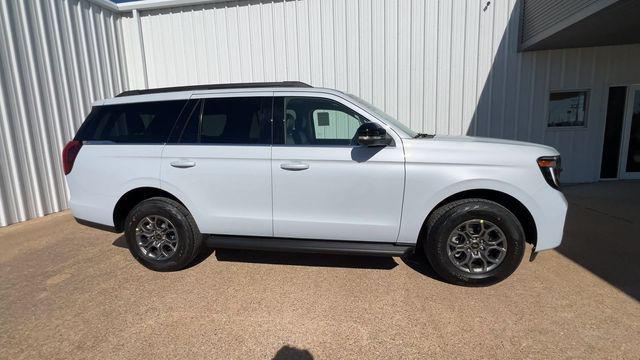 new 2026 Ford Expedition car, priced at $66,056