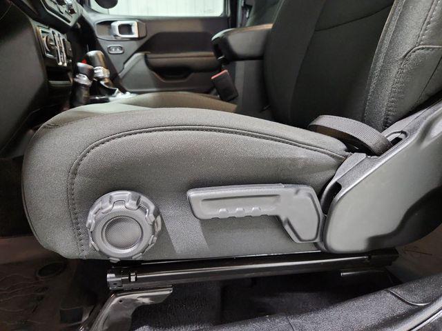 used 2023 Jeep Gladiator car, priced at $34,090