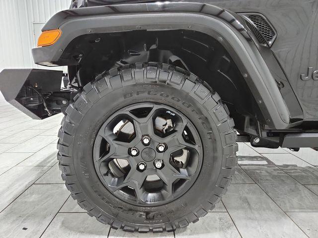 used 2023 Jeep Gladiator car, priced at $34,090