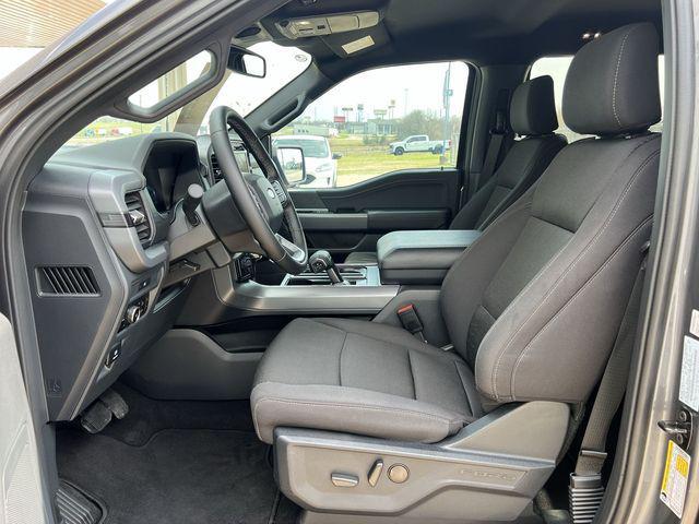 new 2025 Ford F-150 car, priced at $53,933