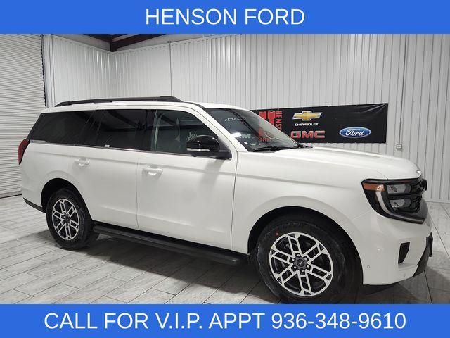 new 2025 Ford Expedition car, priced at $66,578