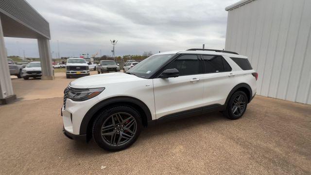 used 2025 Ford Explorer car, priced at $40,497