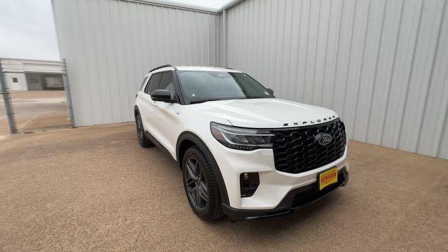 used 2025 Ford Explorer car, priced at $40,497