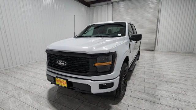 new 2025 Ford F-150 car, priced at $46,611