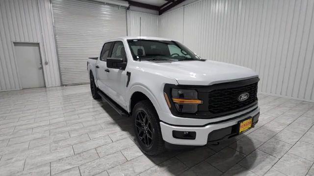 new 2025 Ford F-150 car, priced at $46,611