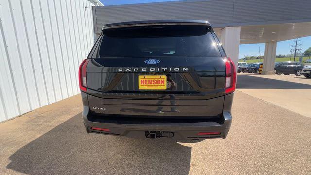new 2026 Ford Expedition car, priced at $70,195