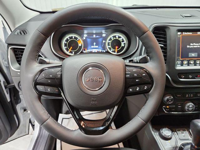 used 2023 Jeep Cherokee car, priced at $21,672