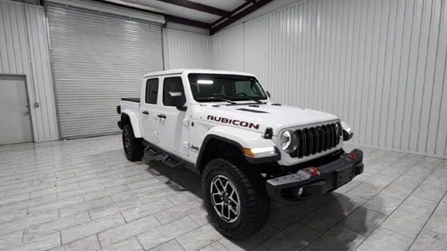 used 2025 Jeep Gladiator car, priced at $45,898