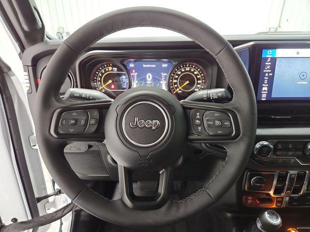 used 2025 Jeep Gladiator car, priced at $45,898