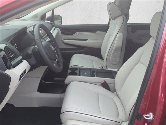 new 2026 Honda Odyssey car, priced at $46,410