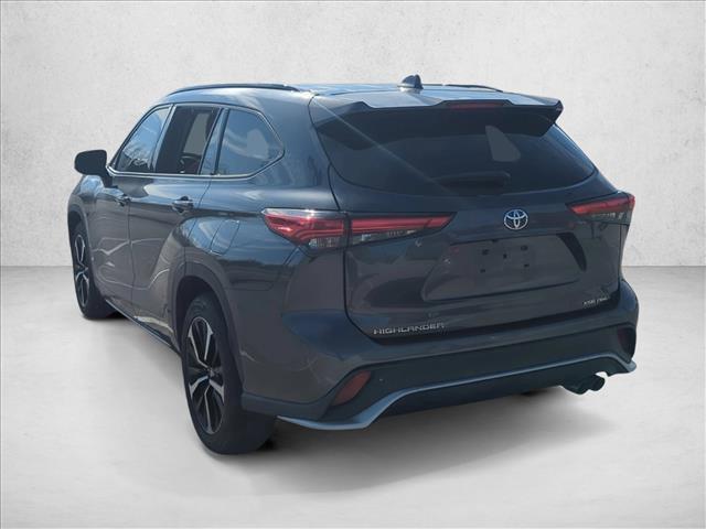 used 2021 Toyota Highlander car, priced at $29,959