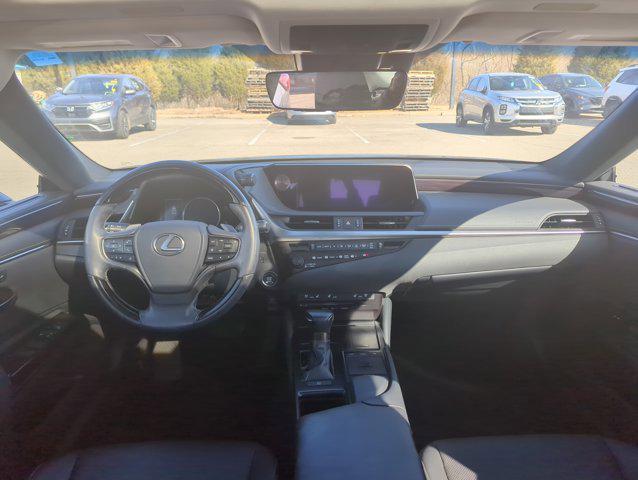 used 2019 Lexus ES 350 car, priced at $29,959