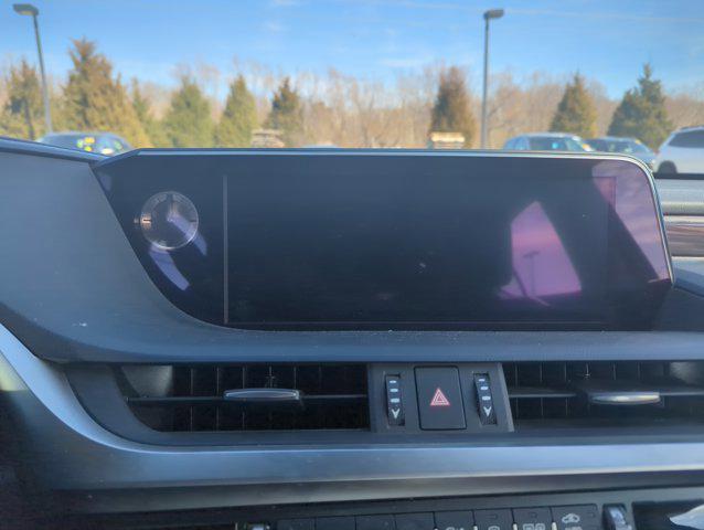 used 2019 Lexus ES 350 car, priced at $29,959