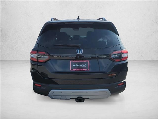 new 2025 Honda Pilot car, priced at $49,032