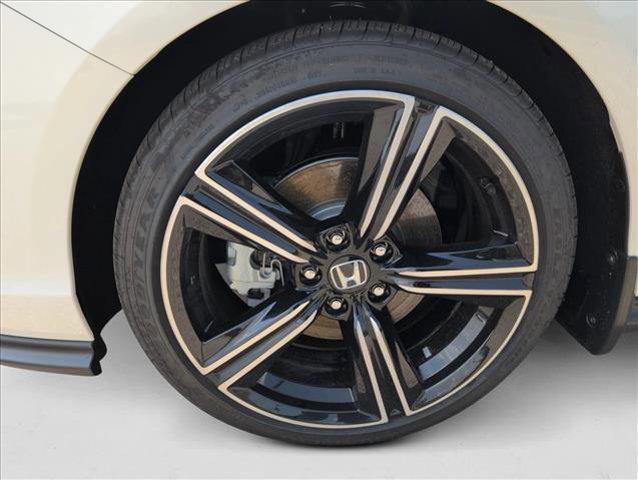 new 2025 Honda Accord Hybrid car, priced at $33,655