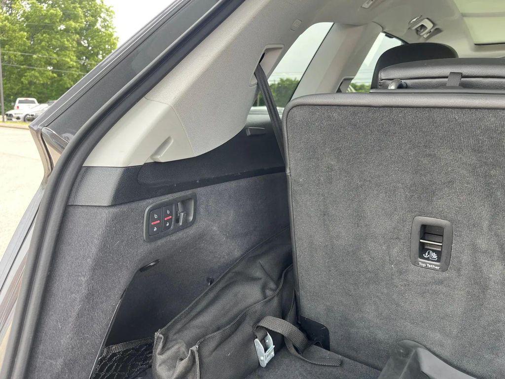 used 2019 Audi Q7 car, priced at $17,800