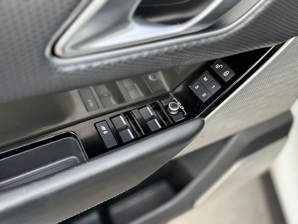 used 2018 Land Rover Range Rover Velar car, priced at $16,900