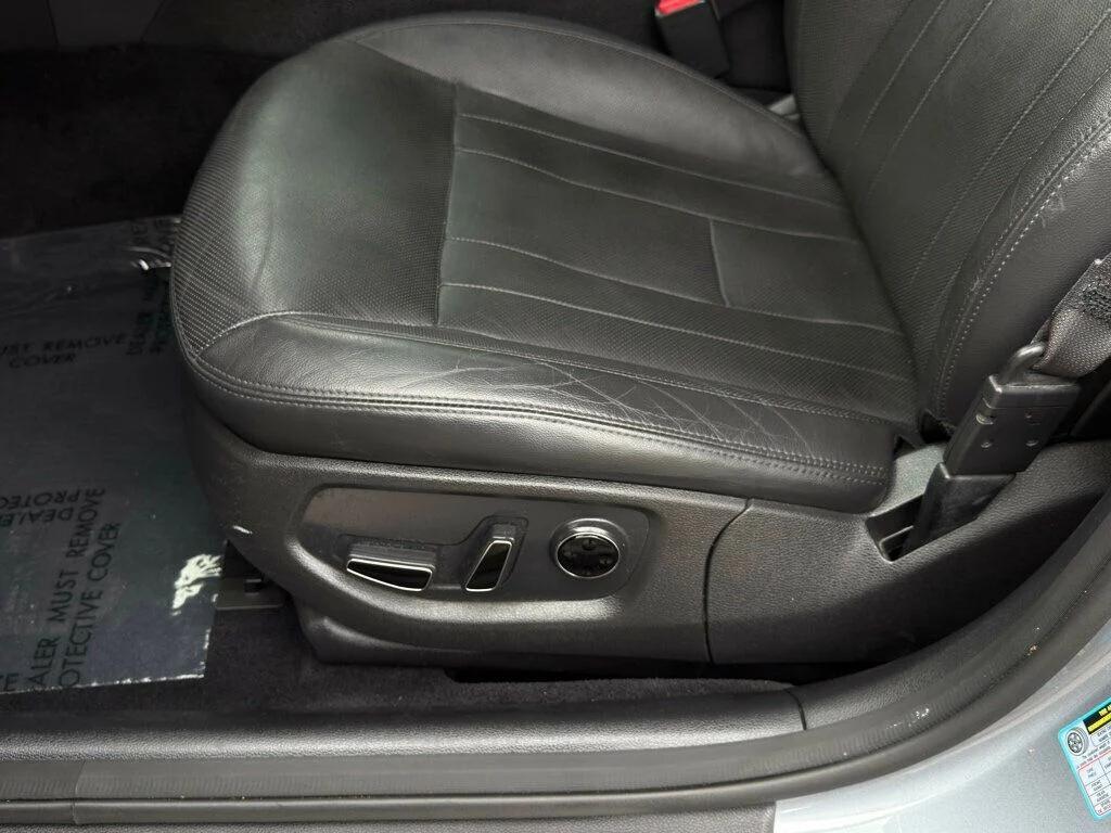 used 2017 Genesis G80 car, priced at $16,900