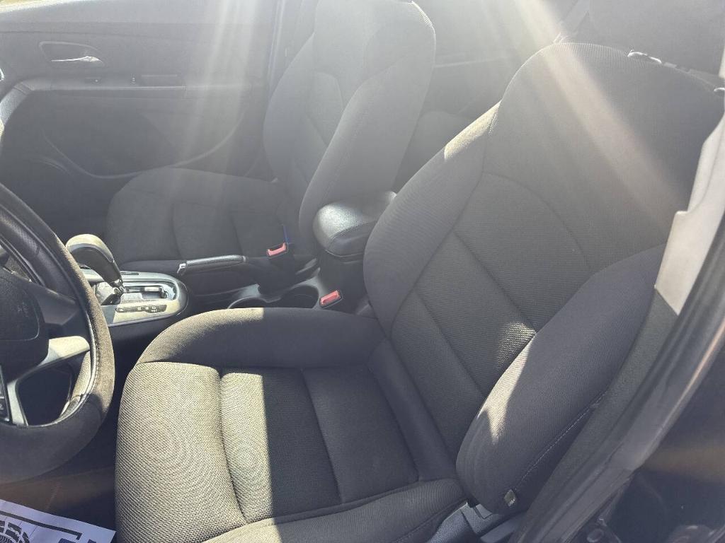 used 2015 Chevrolet Cruze car, priced at $5,399