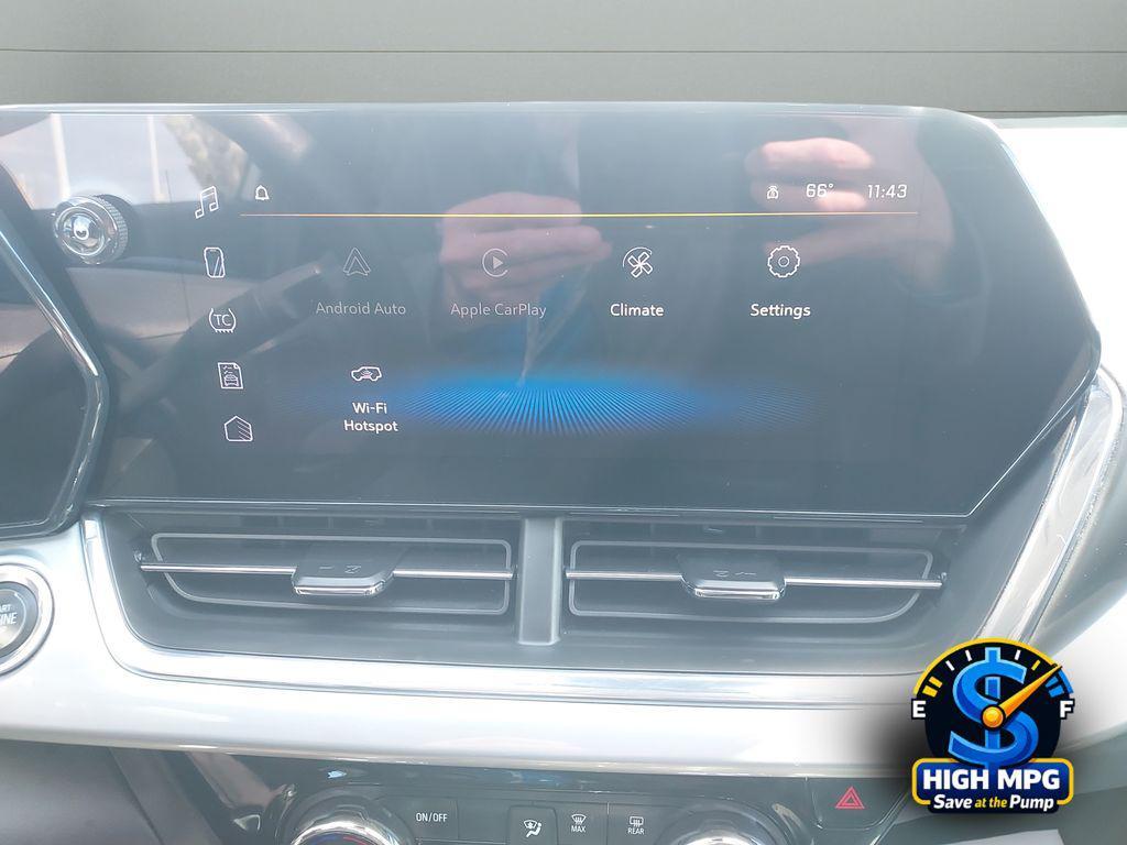 used 2025 Chevrolet Trax car, priced at $21,276