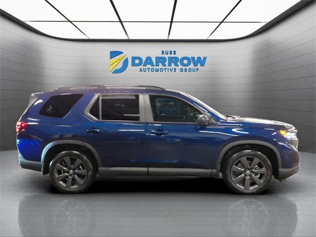 new 2025 Honda Pilot car, priced at $40,495