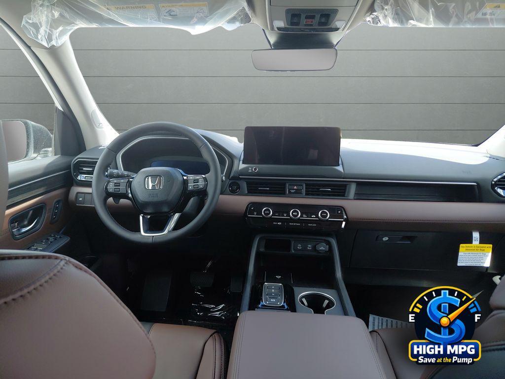 new 2026 Honda Pilot car, priced at $54,245