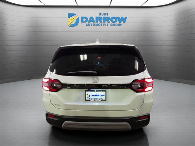 new 2025 Honda Pilot car, priced at $42,554