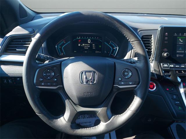 used 2023 Honda Odyssey car, priced at $34,999