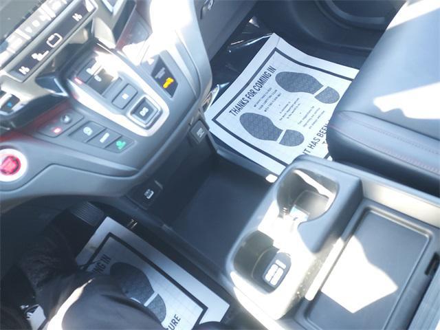 used 2023 Honda Odyssey car, priced at $34,999