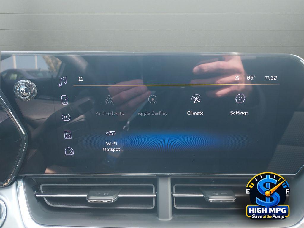 used 2025 Chevrolet Trax car, priced at $21,276