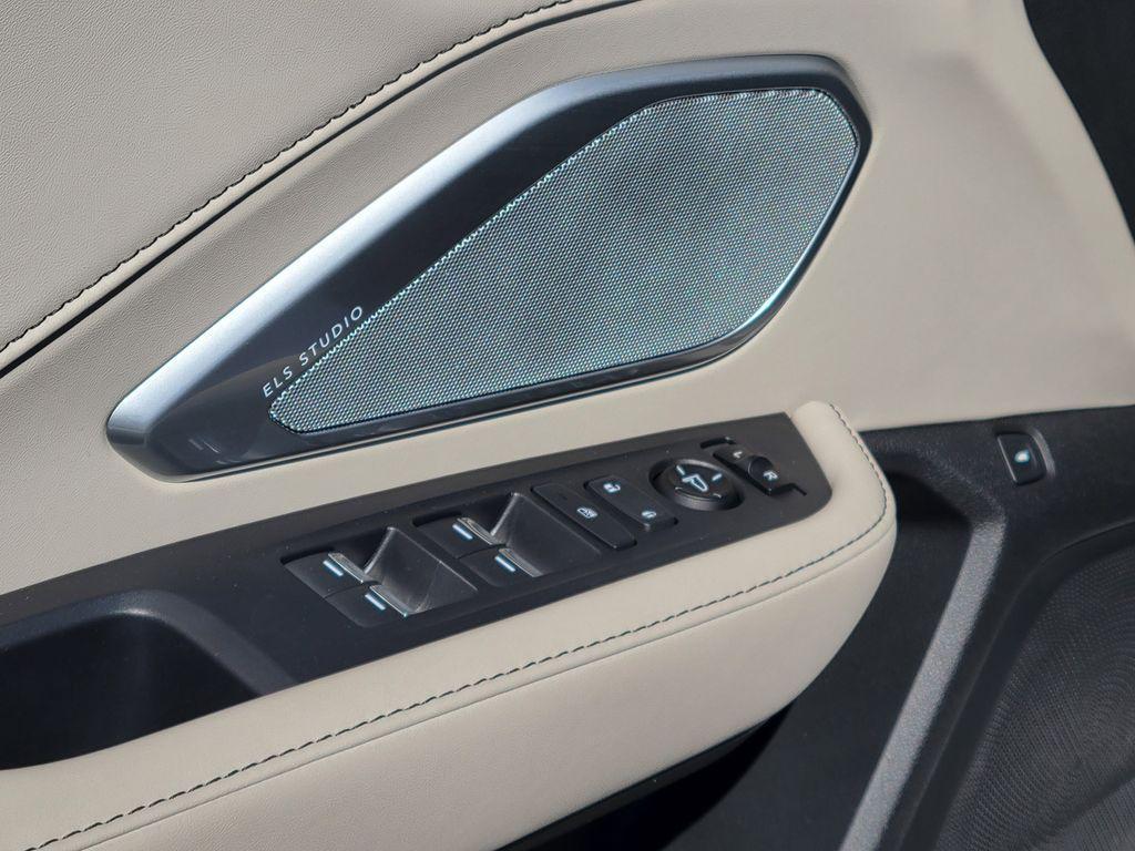 used 2025 Acura RDX car, priced at $41,694