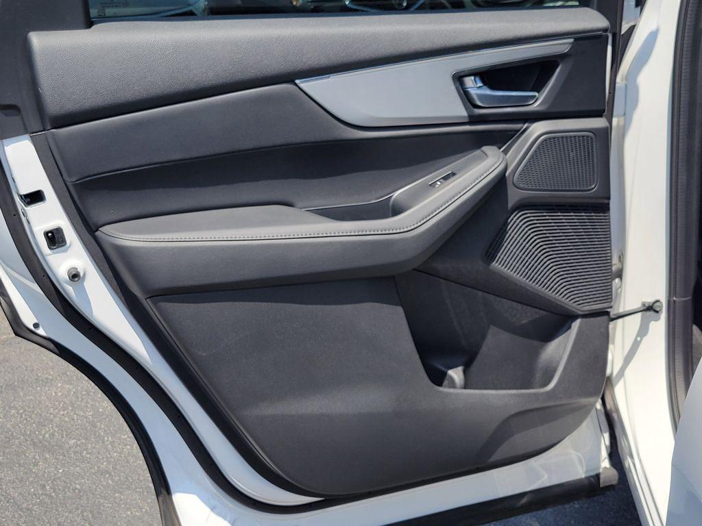 used 2025 Acura MDX car, priced at $45,583