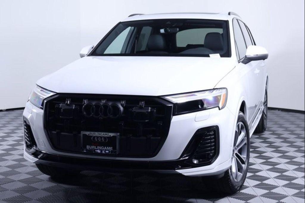 new 2026 Audi Q7 car, priced at $67,695