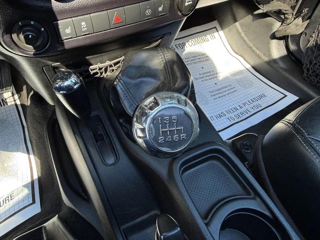 used 2015 Jeep Wrangler Unlimited car, priced at $14,995