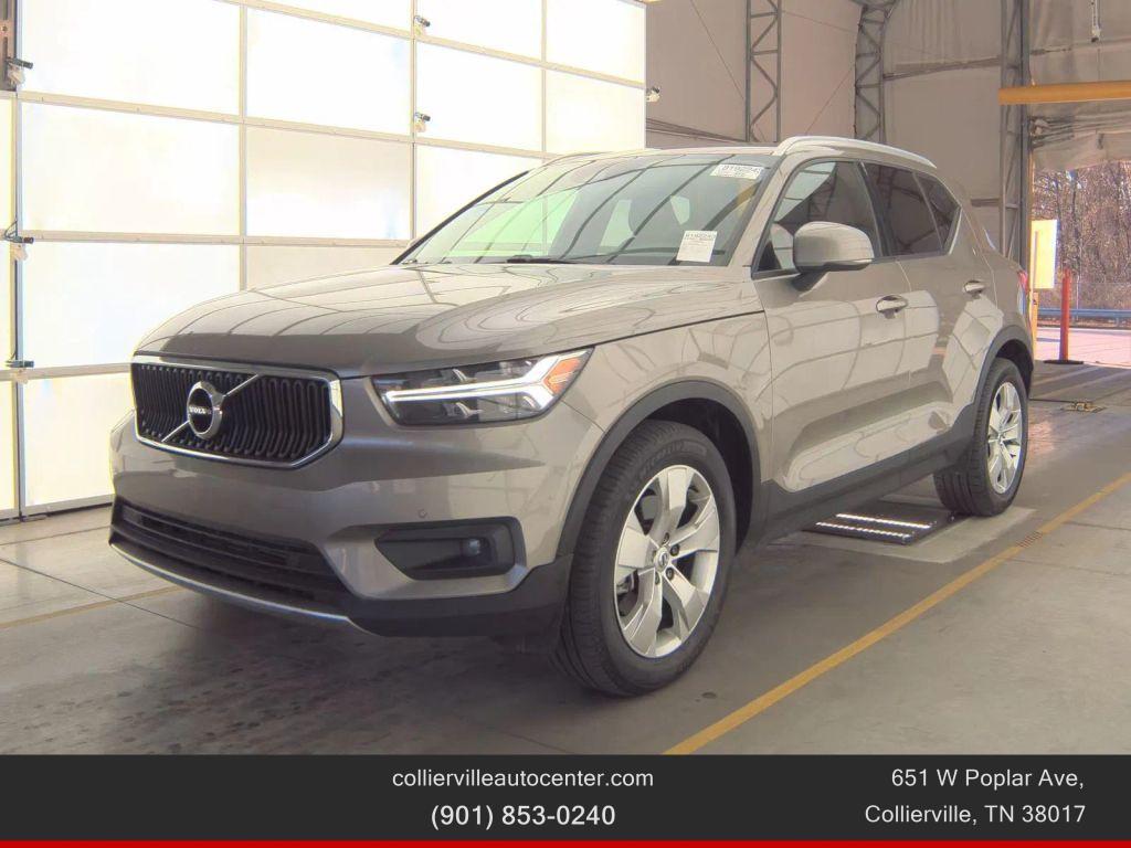 used 2022 Volvo XC40 car, priced at $19,990