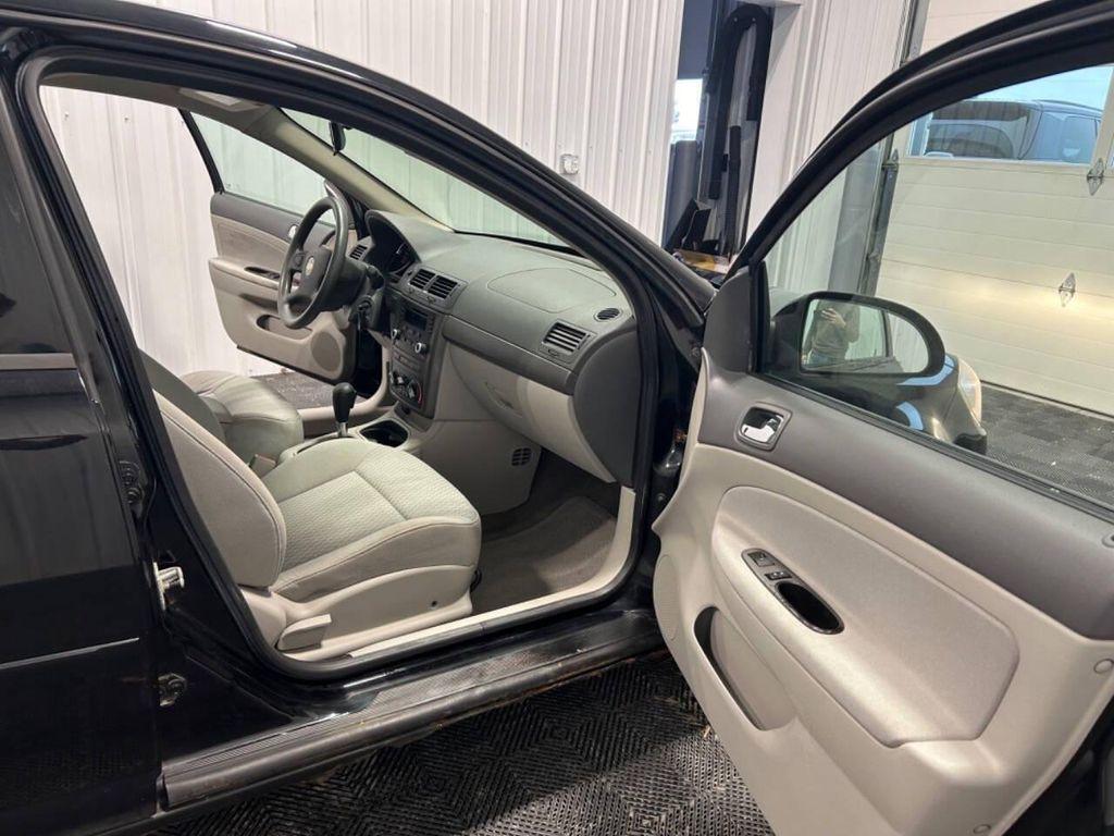 used 2006 Chevrolet Cobalt car, priced at $2,447