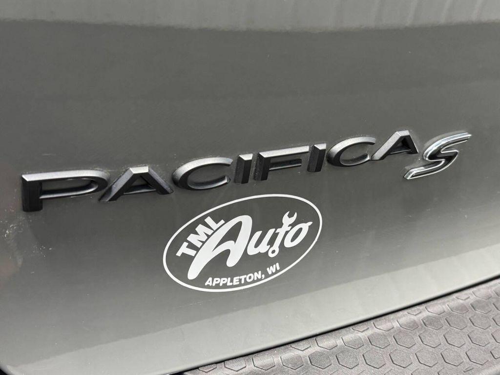 used 2023 Chrysler Pacifica Hybrid car, priced at $17,600