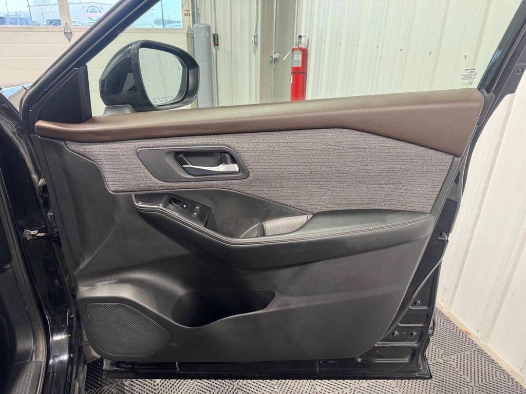 used 2023 Nissan Rogue car, priced at $18,882