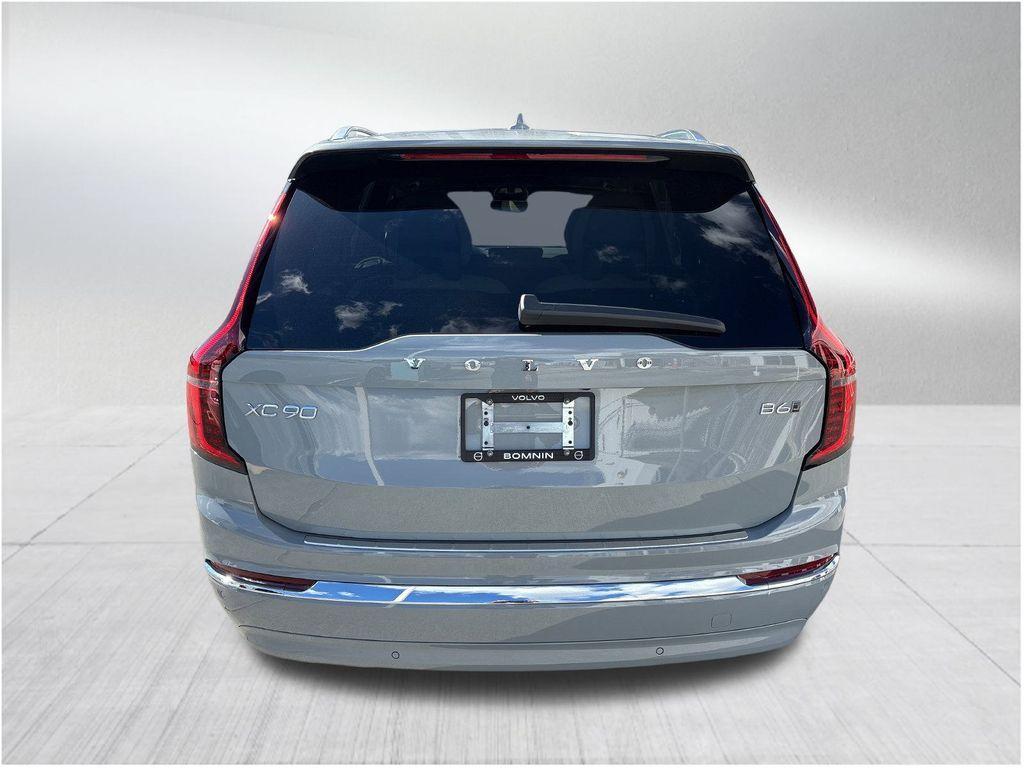 new 2026 Volvo XC90 car, priced at $62,825