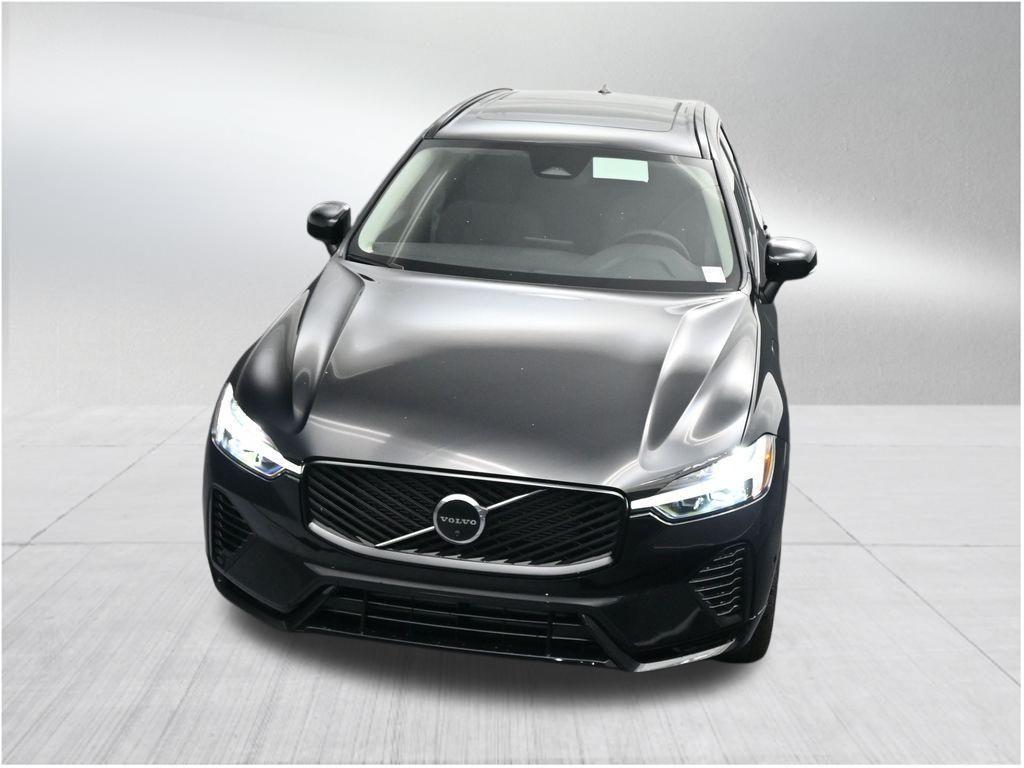 new 2026 Volvo XC60 Plug-In Hybrid car, priced at $64,595
