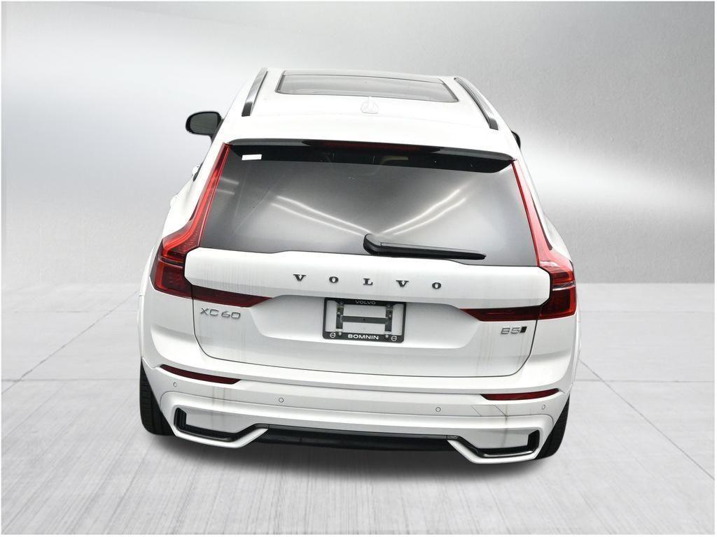 new 2026 Volvo XC60 car, priced at $61,770