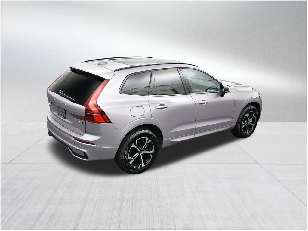 new 2026 Volvo XC60 car, priced at $44,745