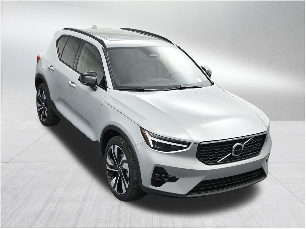 new 2026 Volvo XC40 car, priced at $49,645