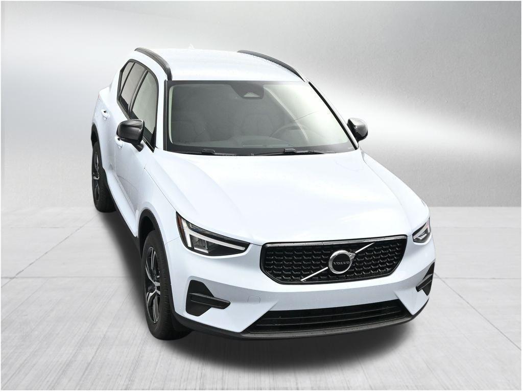 new 2026 Volvo XC40 car, priced at $44,095