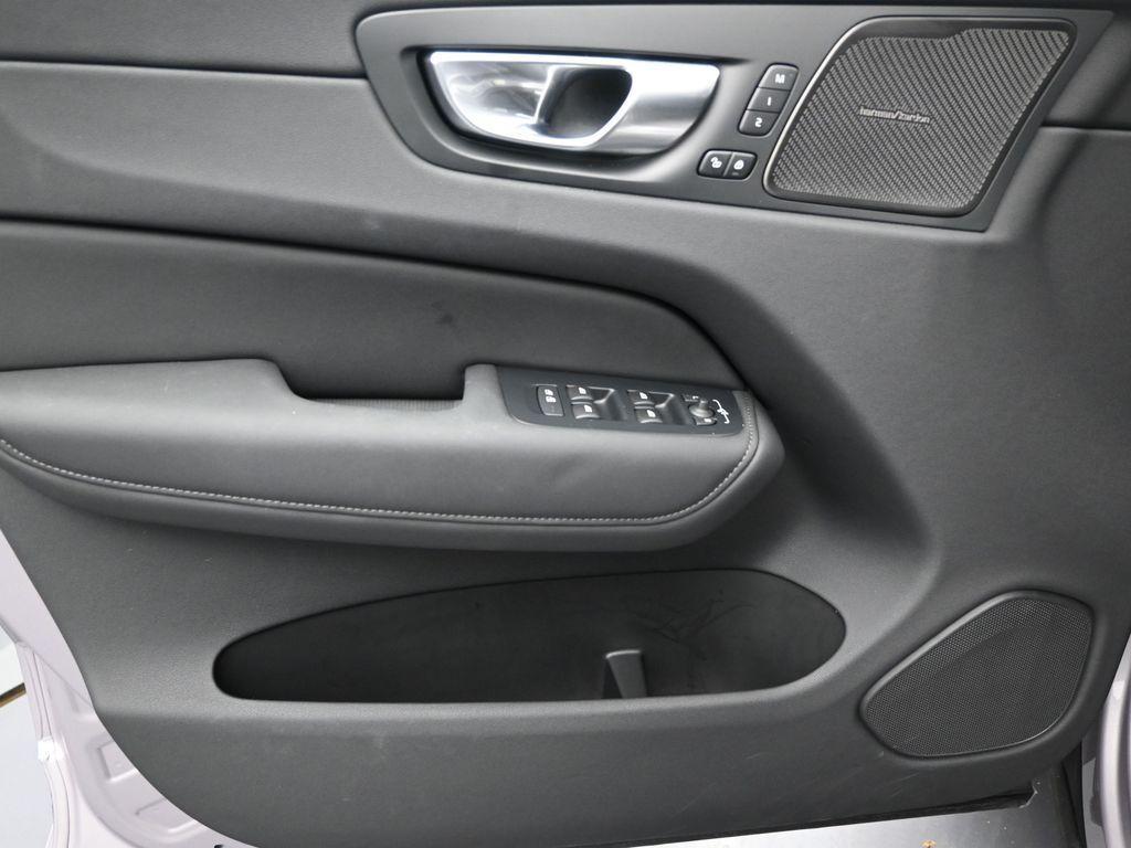 new 2026 Volvo XC60 car, priced at $50,945