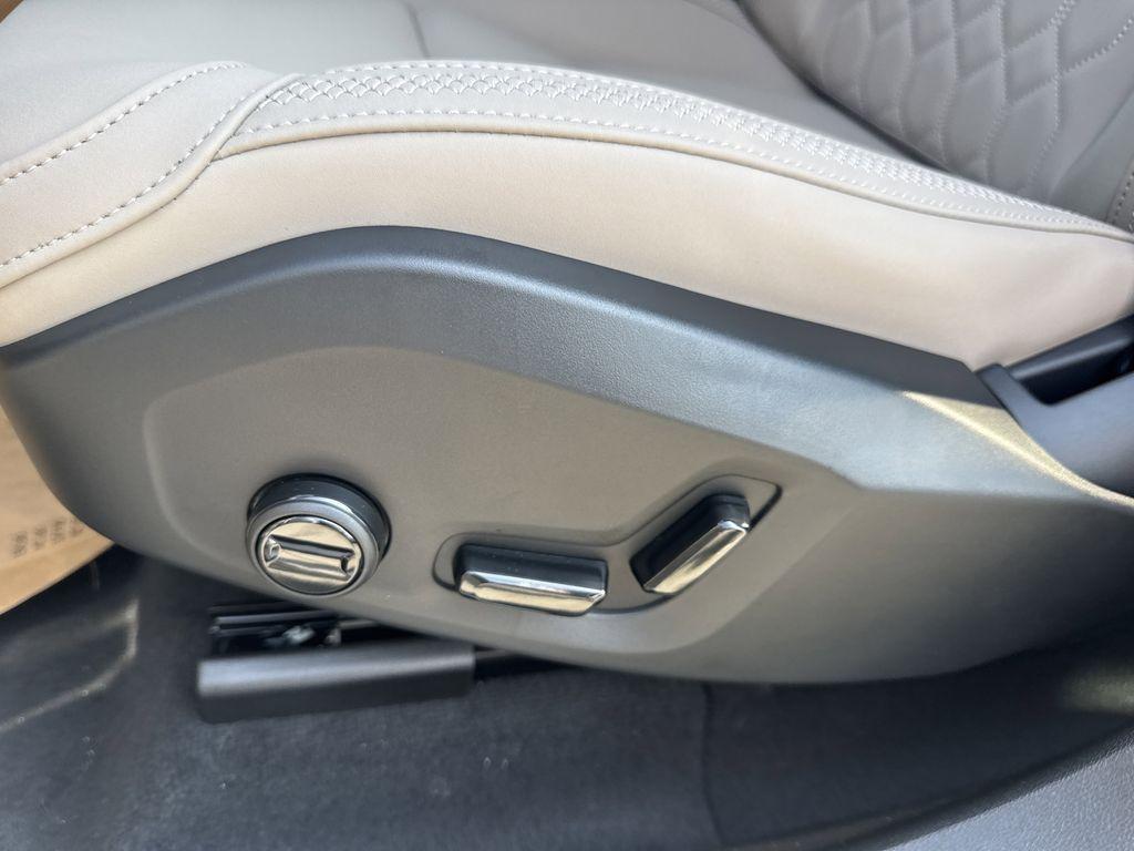 new 2026 Volvo XC60 Plug-In Hybrid car, priced at $66,285